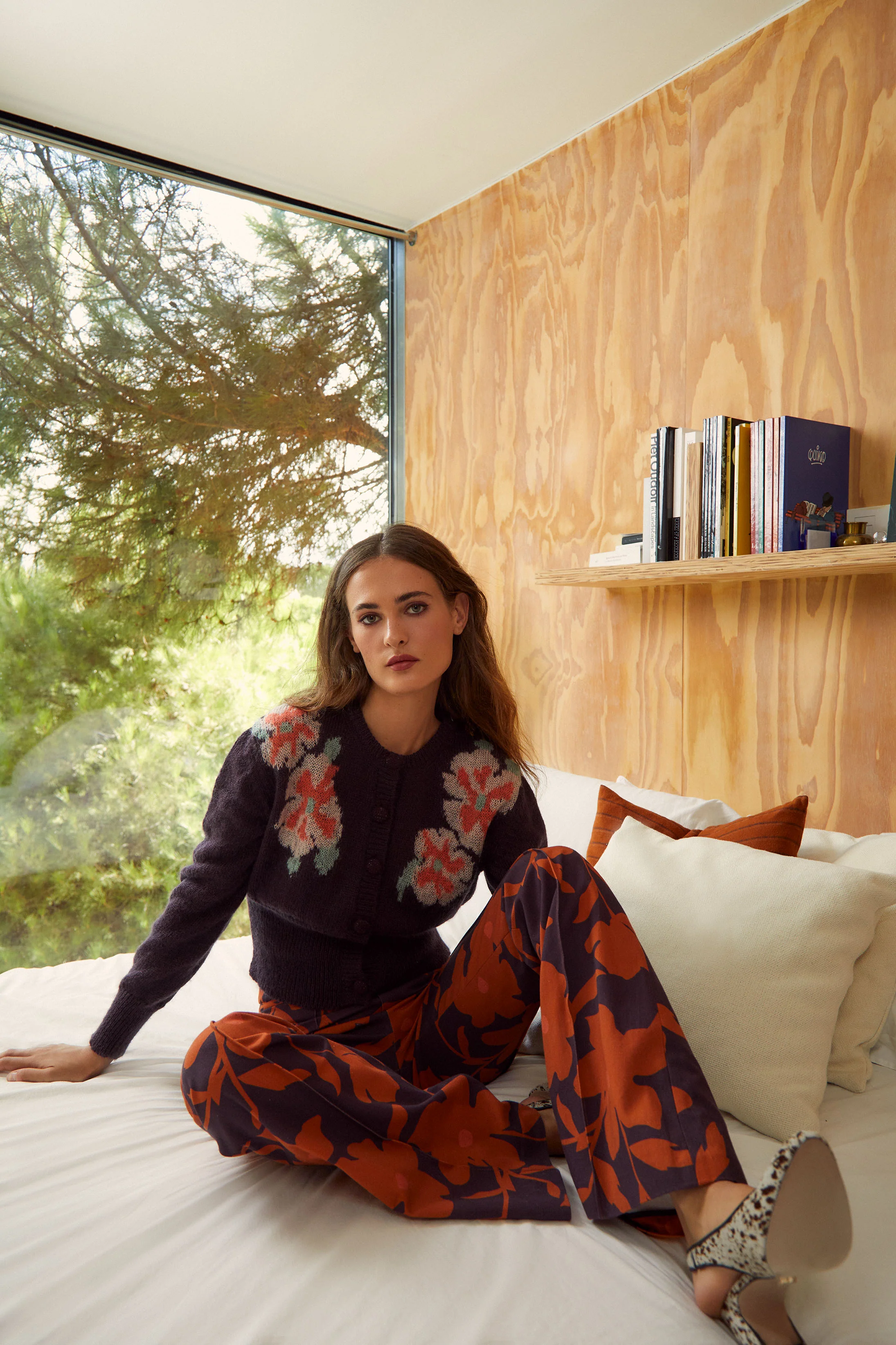 PANTALÓN GUILLERMINA - Image 2